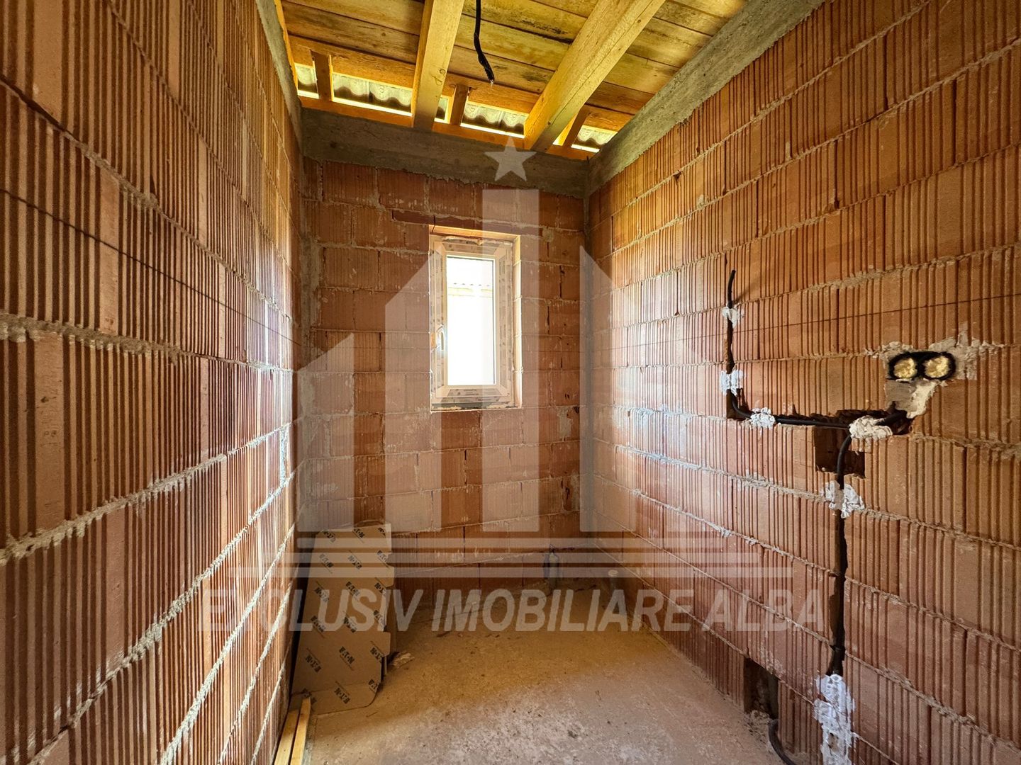 Casa individuala de vanzare, Orizont - Poză 4