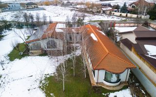 Resedinta spectaculoasa  – Vila exclusivista deschidere directa la lac - Poză 2