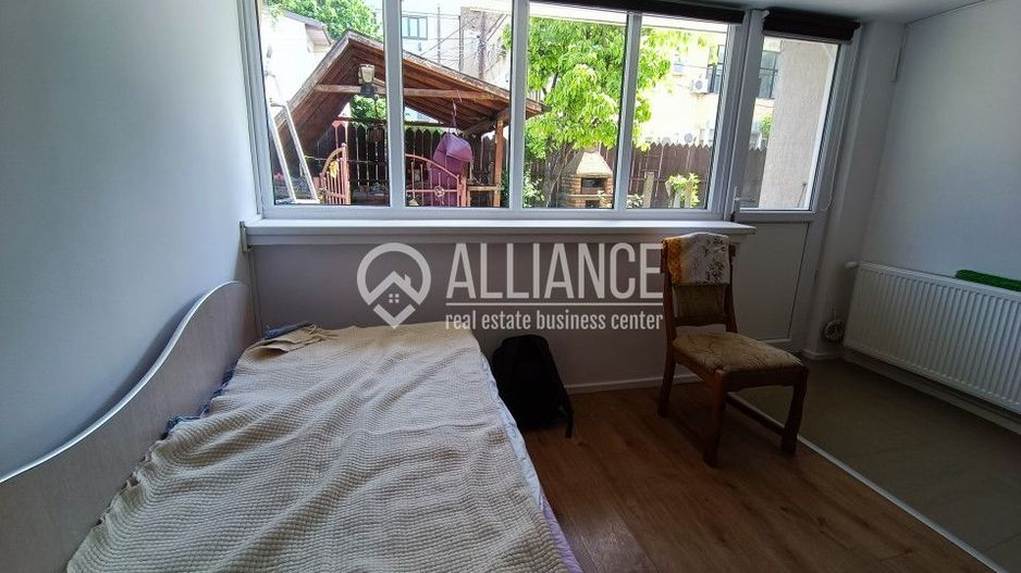 CENTRU SALA SPORTURILOR(COD03)- Casa interbelica si curte generoasa ! - Poză 13