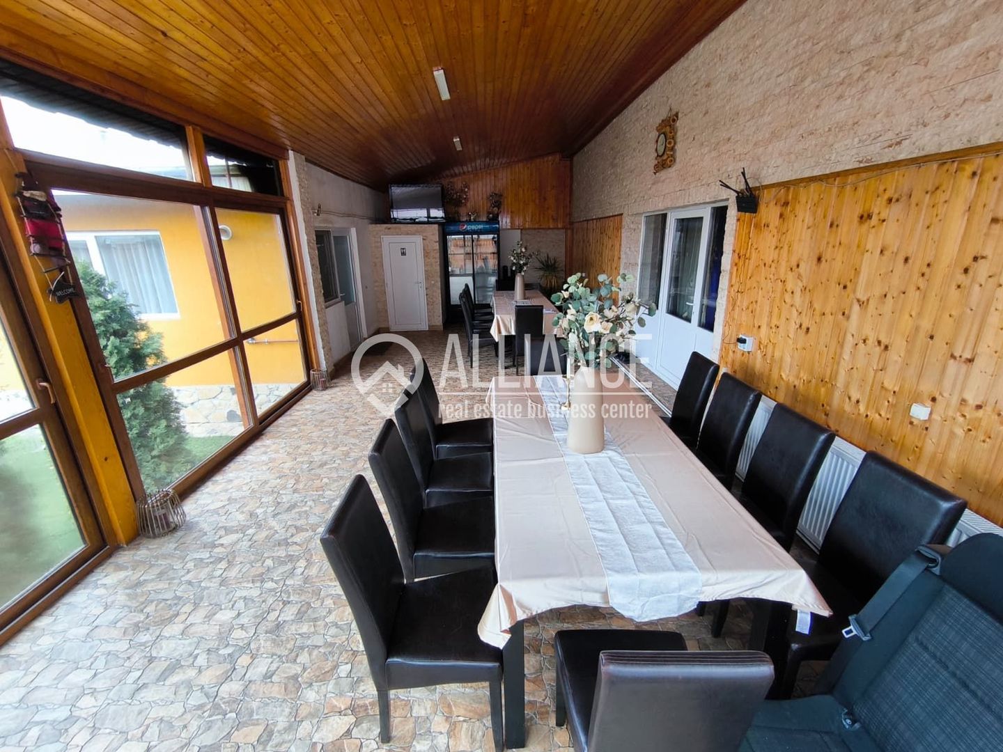 MEDEEA Vila P+1 mobilata complet si curte generoasa! - Poză 20