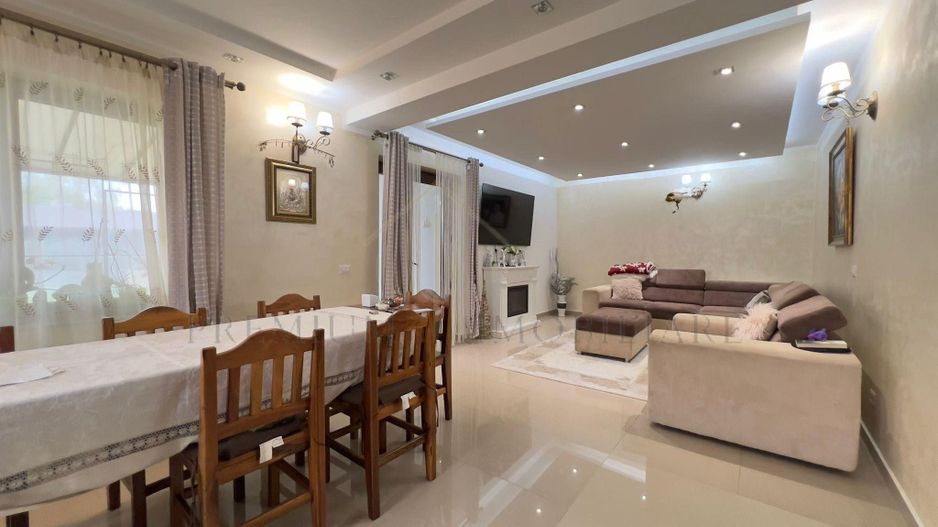 Casa de vanzare in Lupesti, la 10 km de Onesti - Poză 3