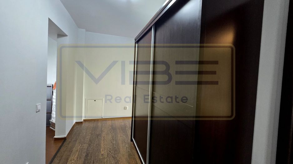 Central- Podu de Fier - 4 rooms -112mp -Panoramic View - Poză 6