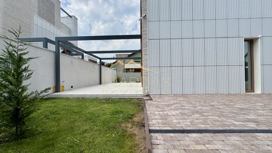 Vila cu 6 camere *575mp* / 12 locuri parcare // Pipera- Iancu Nicolae - Poză 68