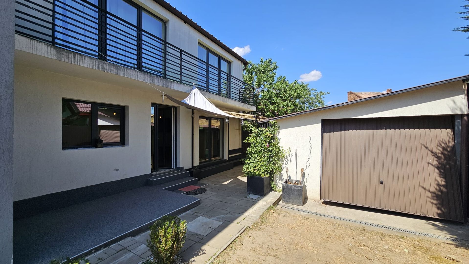 0 % comision, casa individuala 4 camere, 400 mp teren cartier Bulgaria - Poză 18