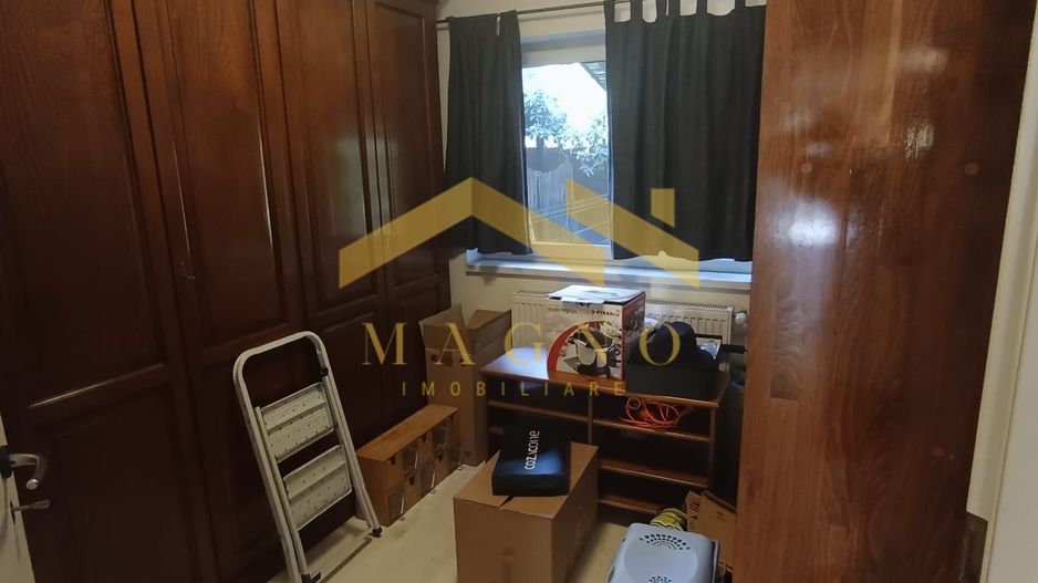 CASA SPATIOASA CU 4 CAMERE CARTIER GRADISTE - Poză 28