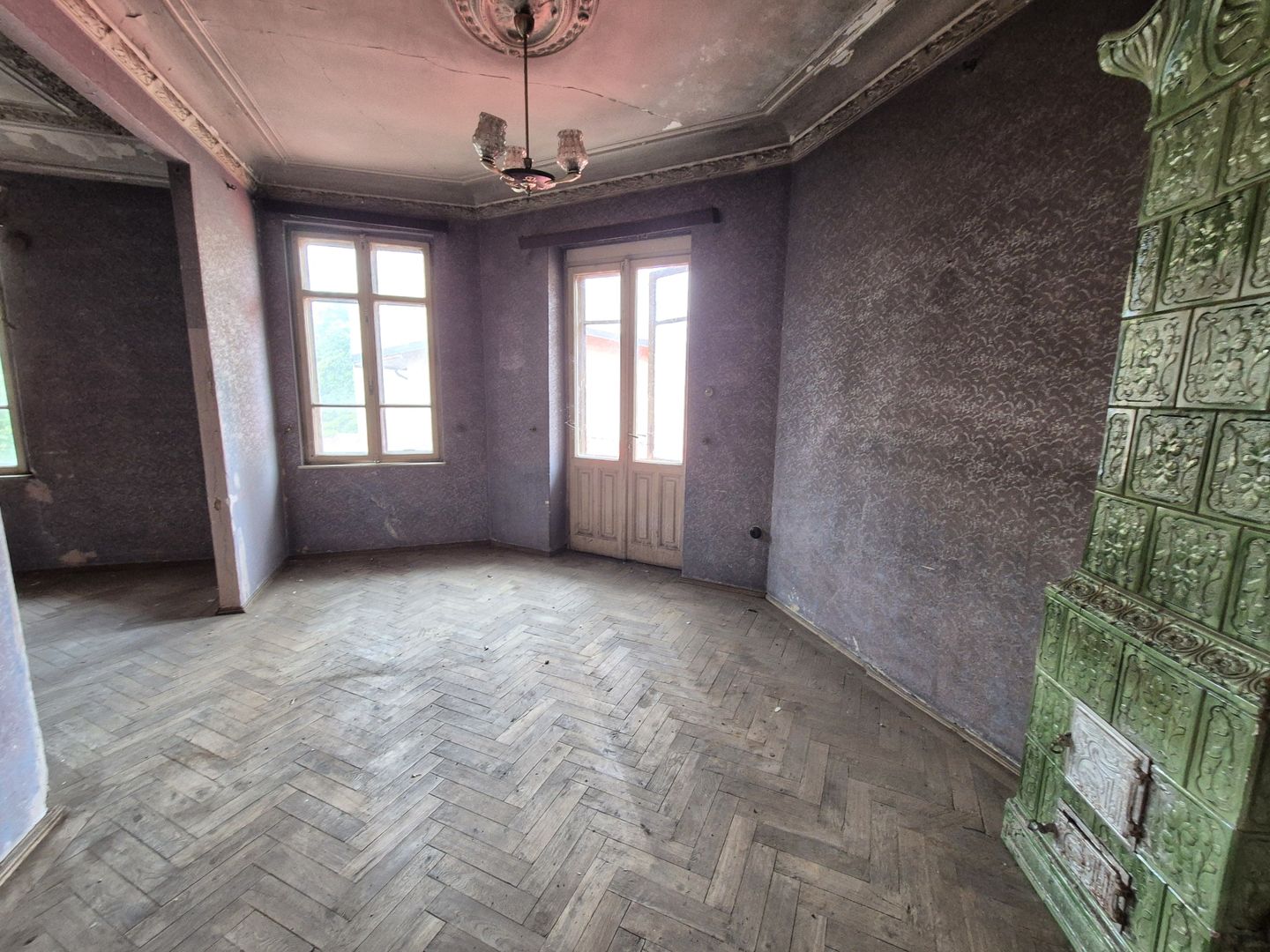 Casa P+1  - Dacia - Eminescu - curte comuna - Poză 5