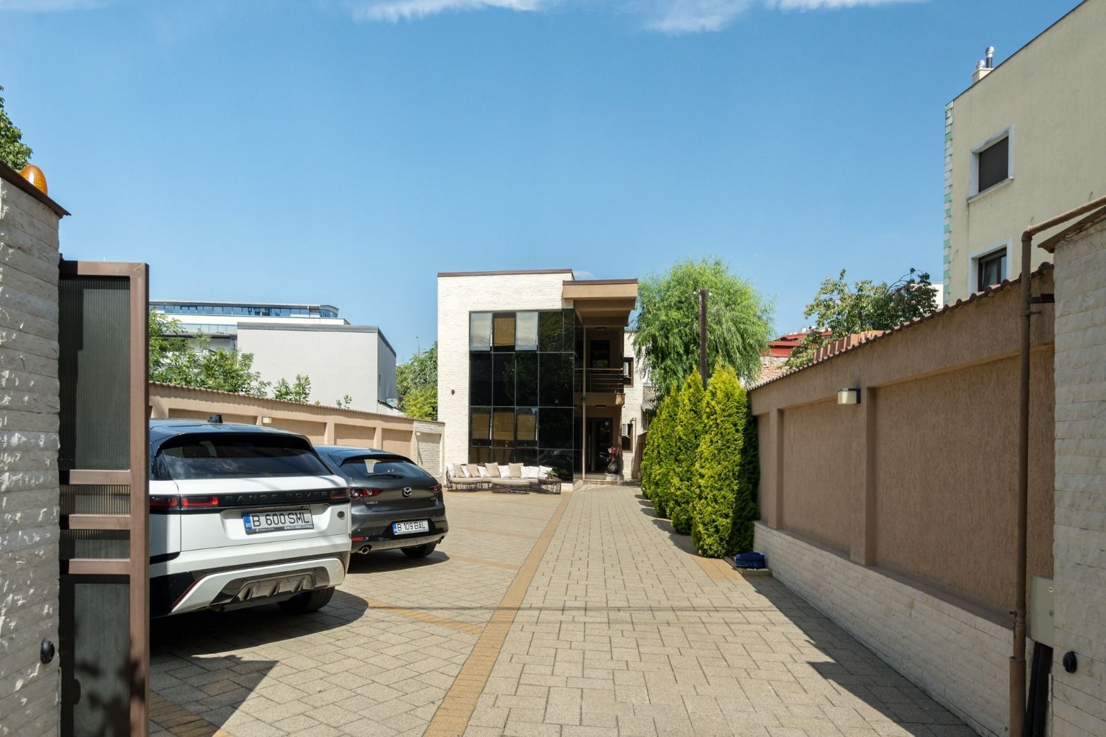 Vilă design spectaculos 120mp 8 parcări Resedinta sau Office - Poză 2
