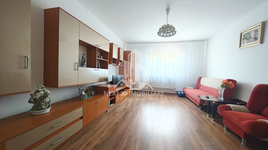 Casă P+1 cu 8 camere 492 mp teren 21 ml deschidere comision 0% - Poză 4