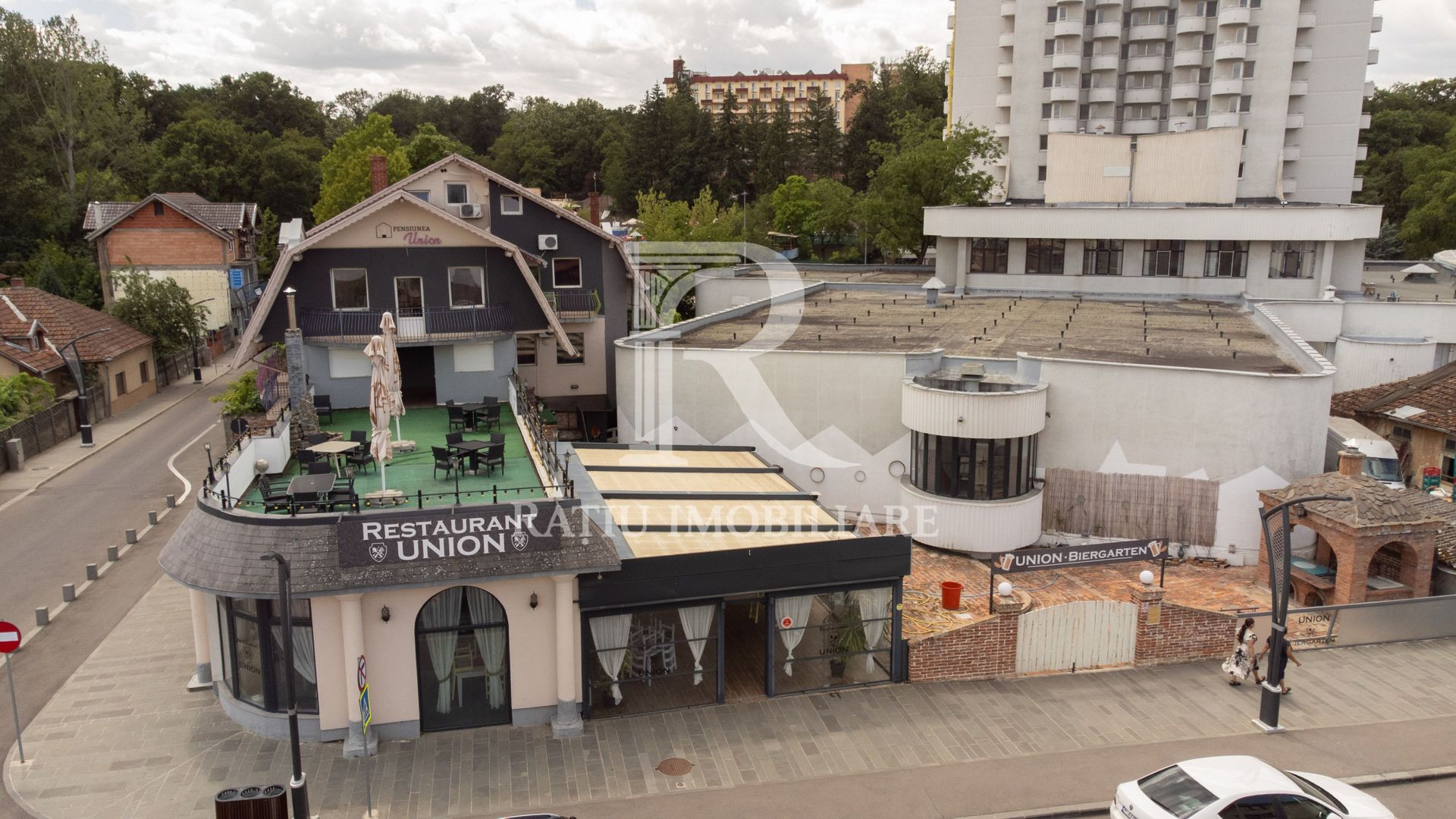 Restaurant și Pensiune | Afacere la Cheie | Băile Felix - Poză 1