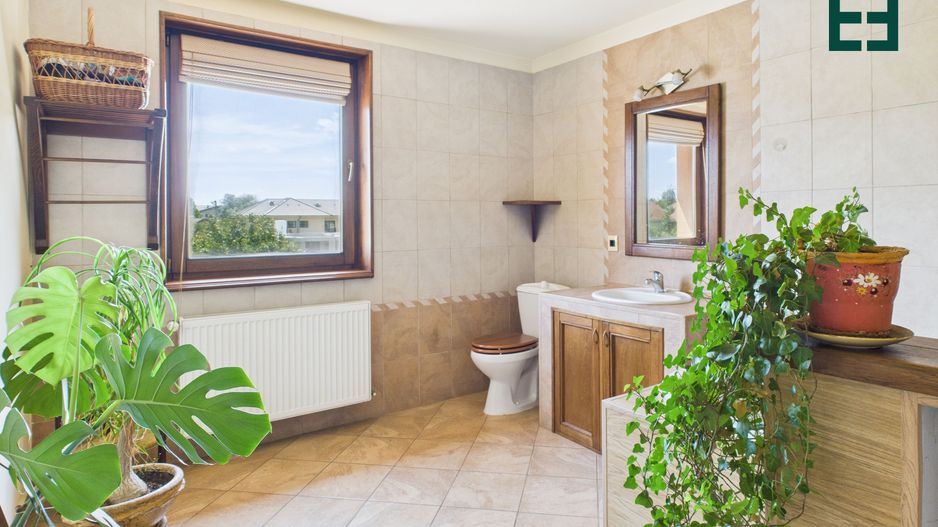 Vilă cu 6 camere - Zona Subcetate - Arad - Poză 25