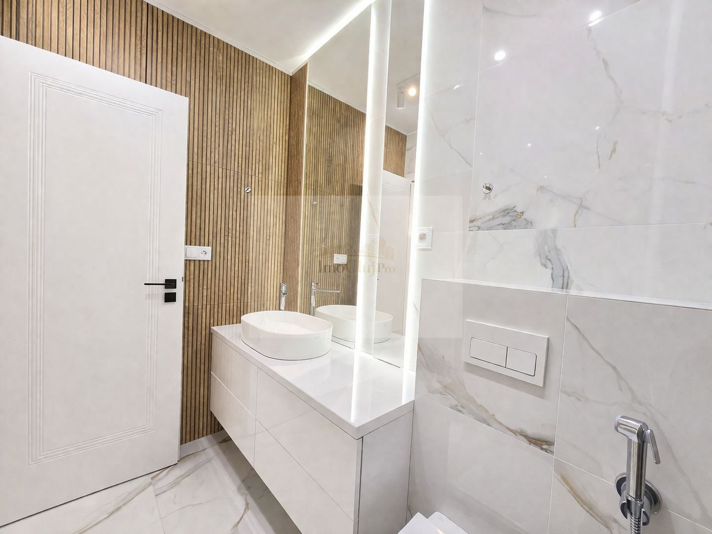 Prima închiriere | Apartament de LUX cu 3 camere în The Nest | Parcare - Poză 11