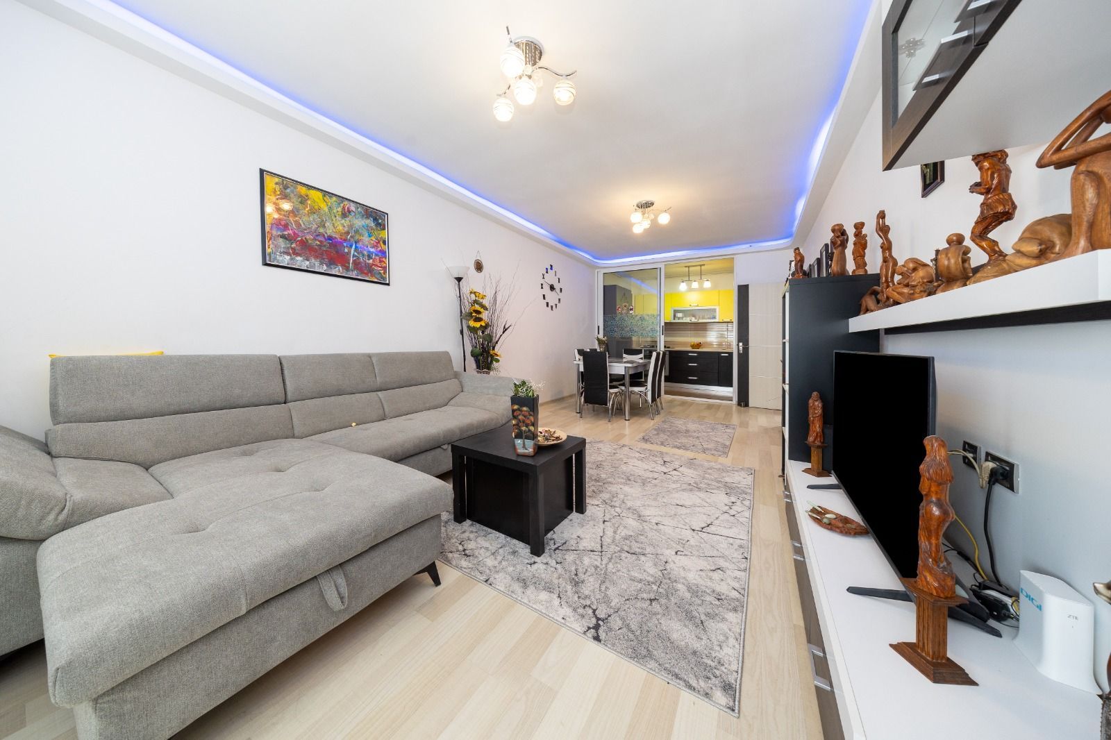 Apartament 3 camere, 82 mp+parcare si boxa-Isaran,Coresi - Poză 4