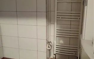 Garsonieră de închiriat în Centru zona Strada Avram Iancu - Poză 4