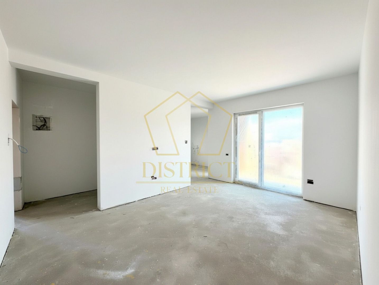 Apartament cu 2 camere si curte de 55mp | Mosnita Noua | Lidl - Poză 1