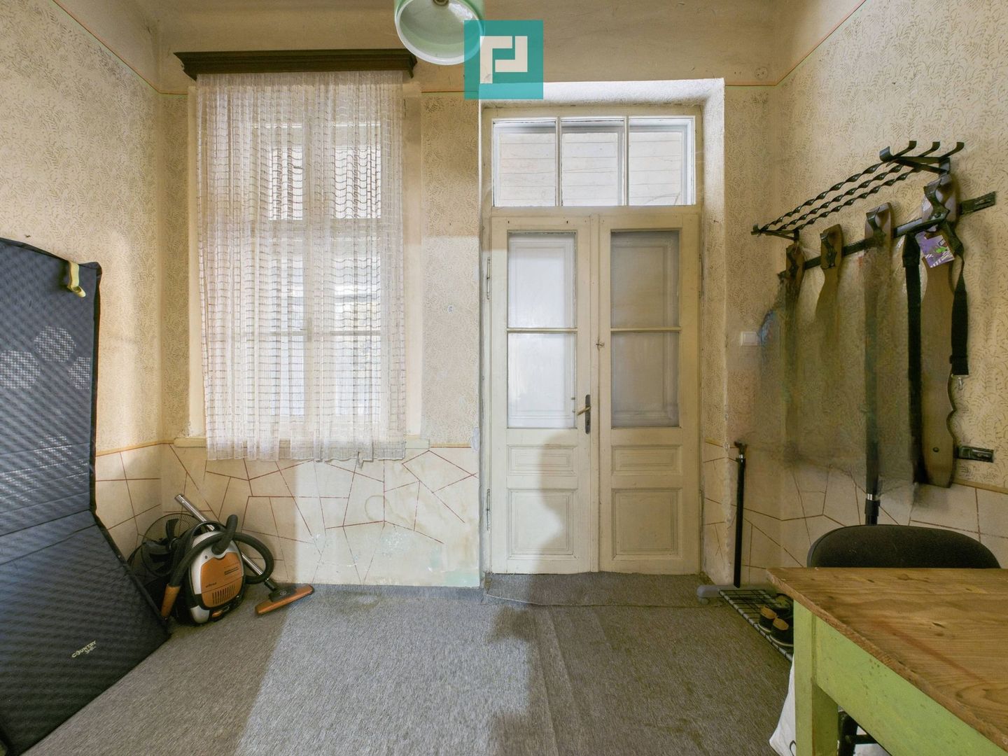 Casă individuală cu anexă în Vaicu - Poză 13