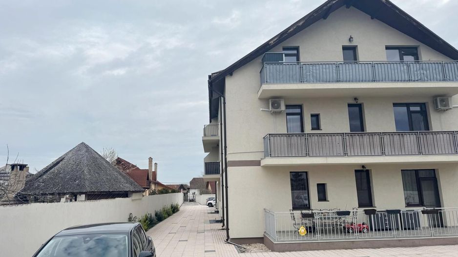 Apartament cu 3 camere in bloc nou - Poză 9