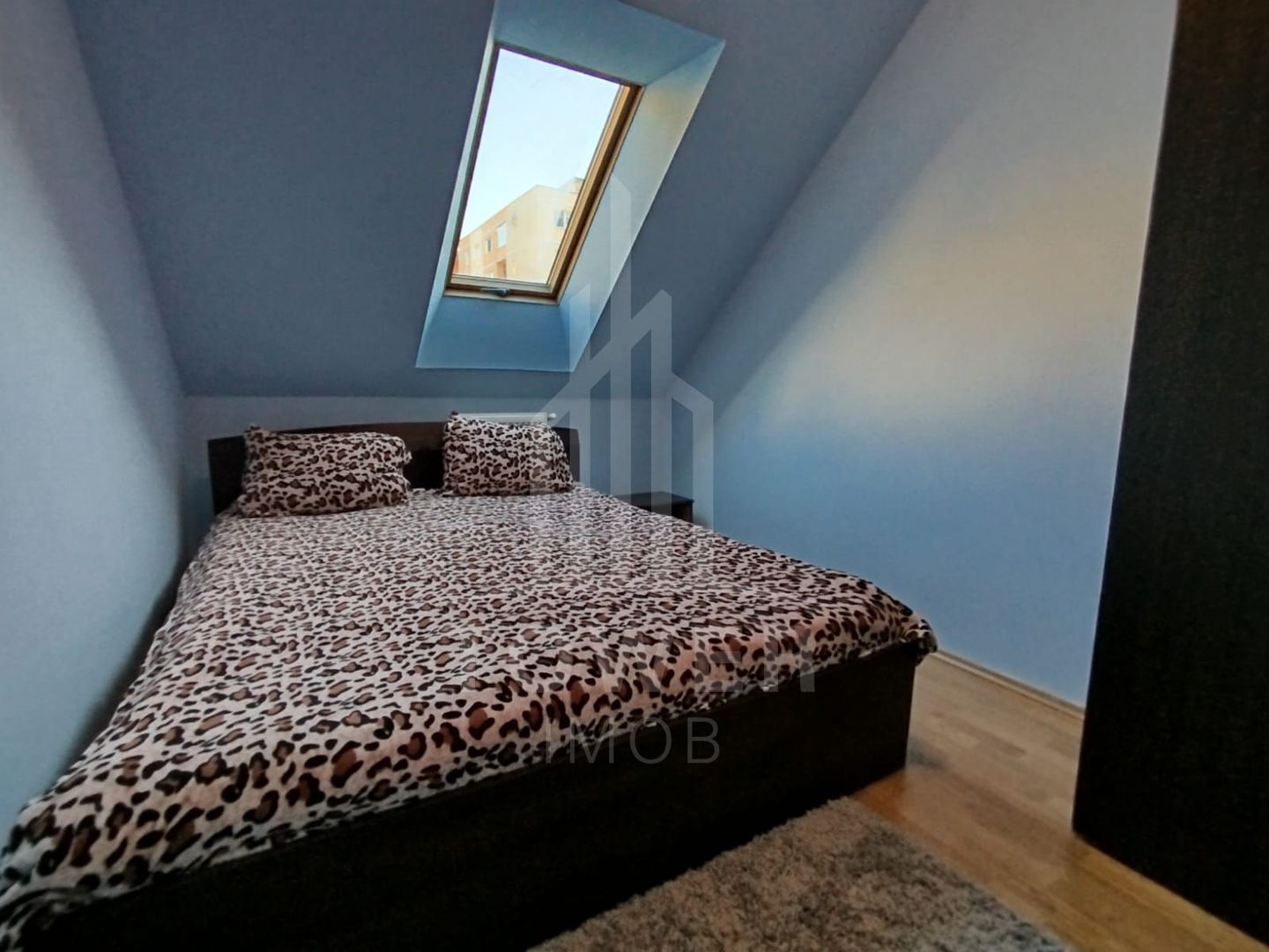 🏠Apartament mansardă 3 camere de vânzare – zona Vasile Aaron– 61 mp utili - Poză 5