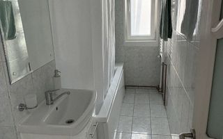 Apartament cu 3 camere de inchiriat - Poză 8