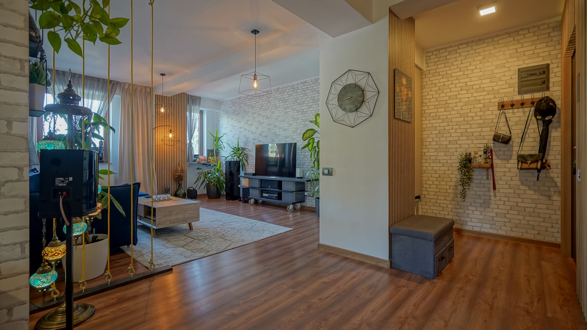 2 CAMERE PREMIUM | TERASA 45 MP | DRUMUL POIENII | CONTRACT PE 6 LUNI - Poză 3