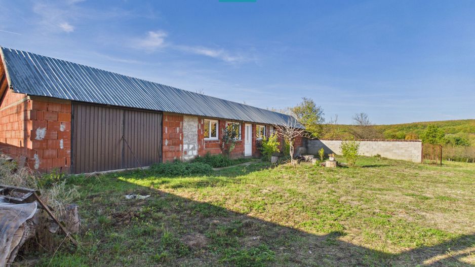 Casă în Șumugiu, teren 2.610 mp - Poză 6