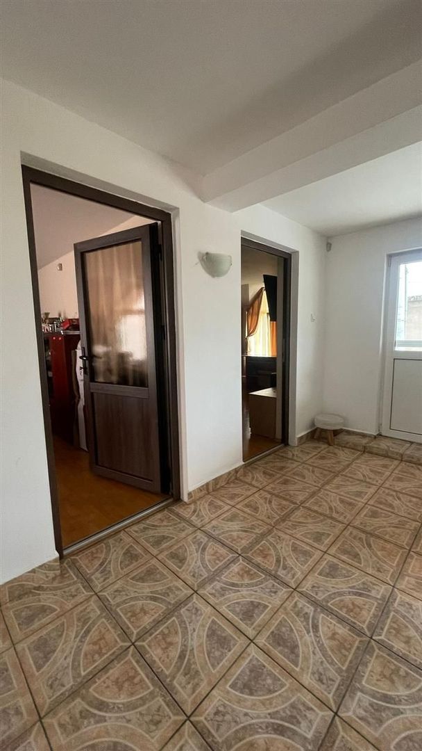 Spatiu birouri de ï¿½nchiriat Velenta - Poză 8