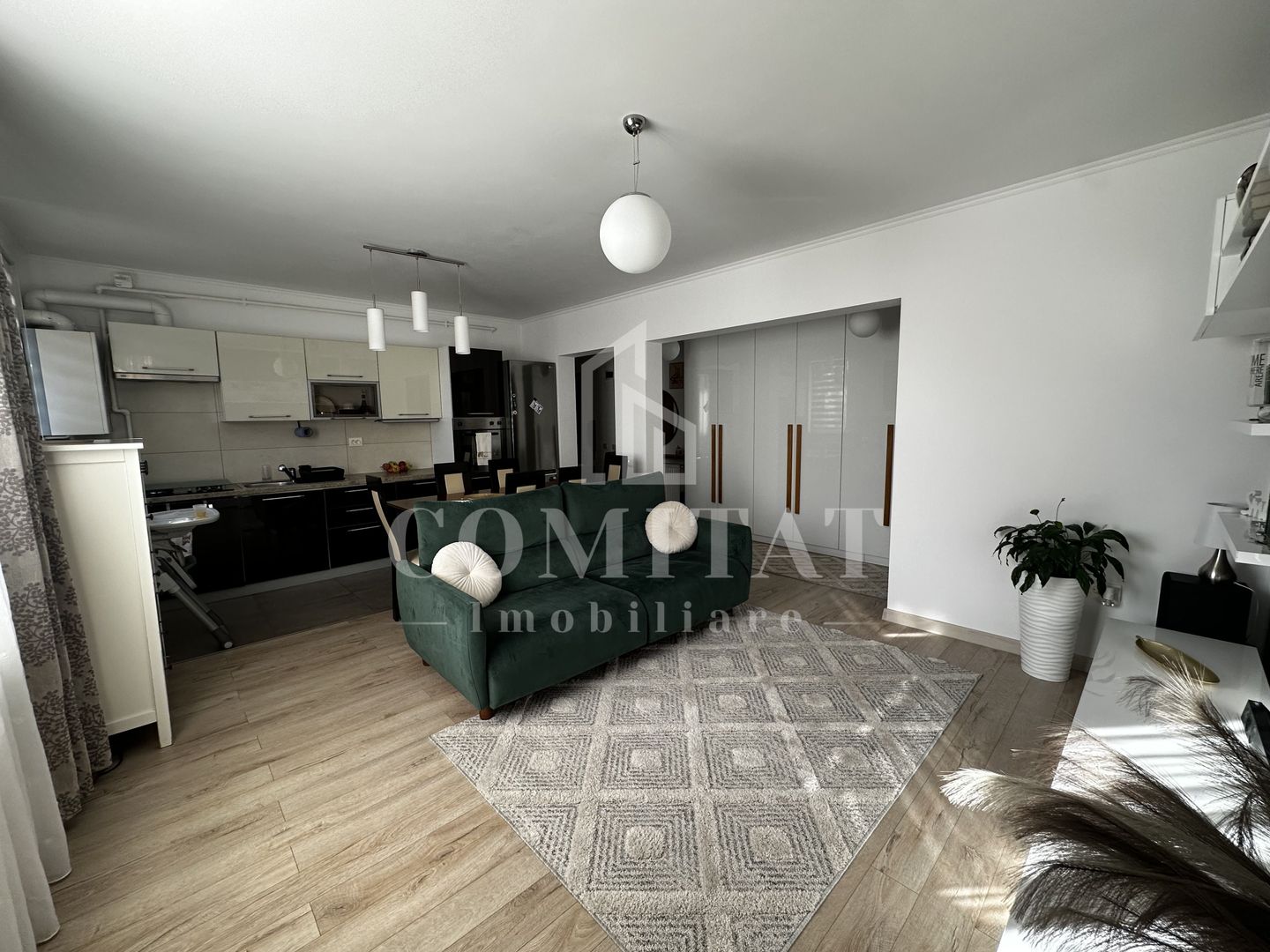 Apartament la cheie | Etaj intermediar | Zona Eroilor - Poză 3