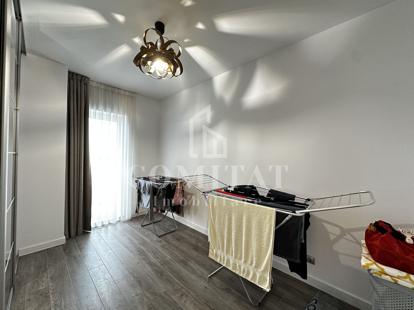 Apartament la cheie | Etaj intermediar | Buna Ziua - Poză 12