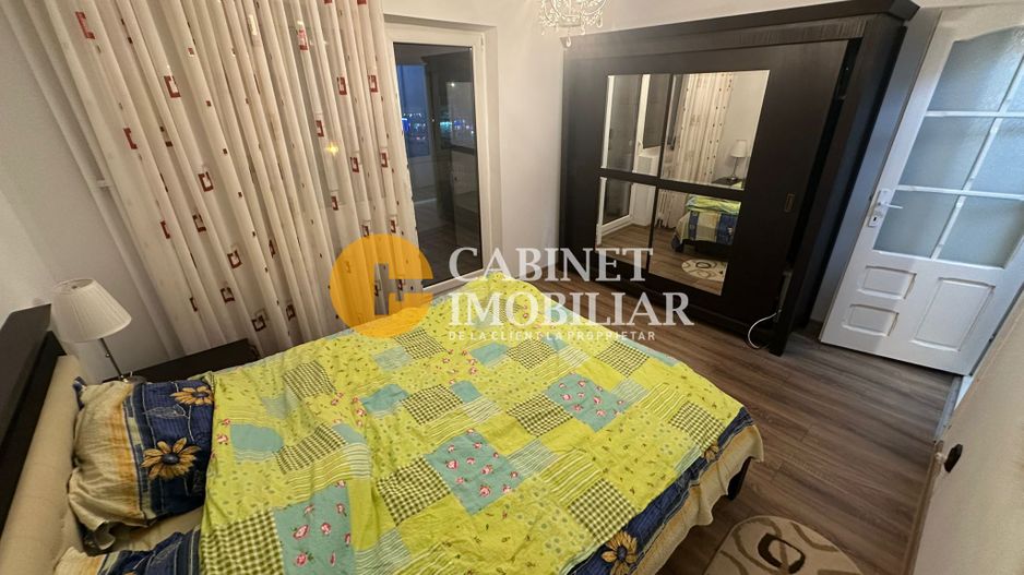 GARĂ - ARCU - 3 CAMERE DECOMANDAT - ETAJ INTERMEDIAR - Poză 3