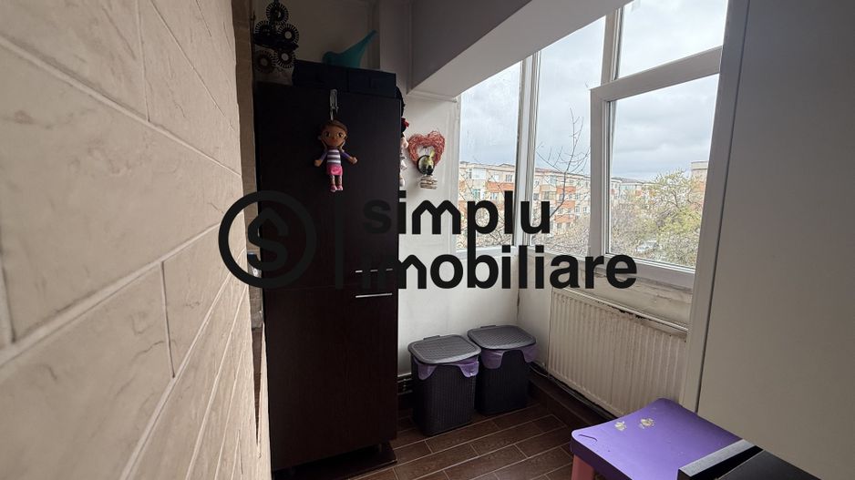 4 camere 95 mp | 1 Mai – etaj 3/4 | 2 bai |  centrala | bloc 1988 - Poză 15