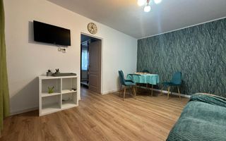 2 camere | centrala proprie | renovat | mobilat | semicentral | - Poză 3