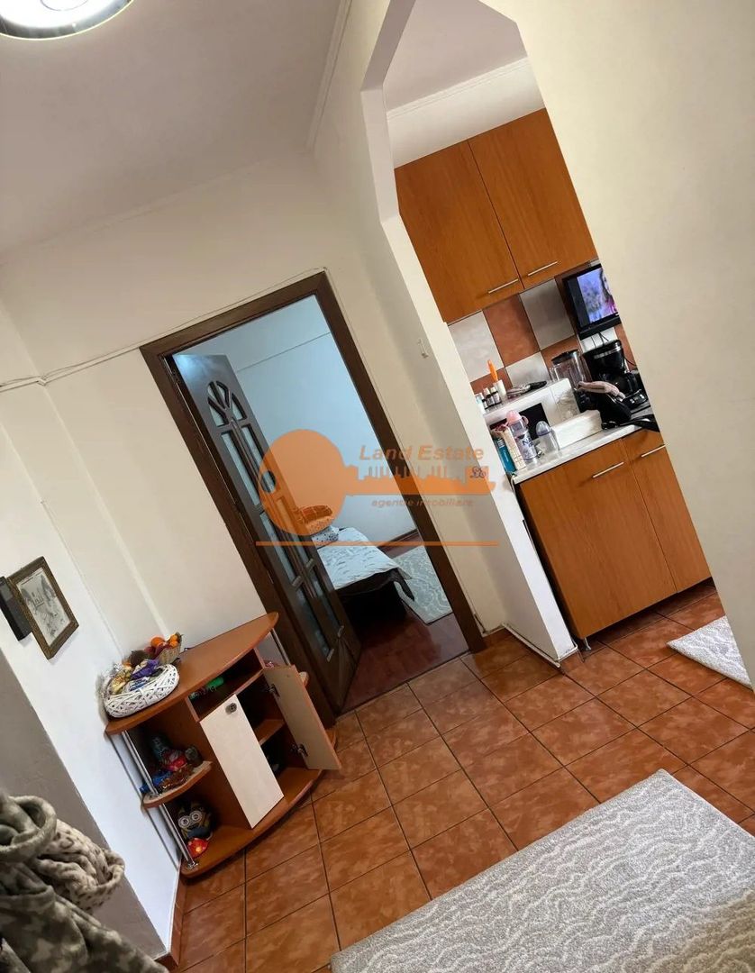 2 camere Drumu Taberei-Renovat-1983 - Poză 2