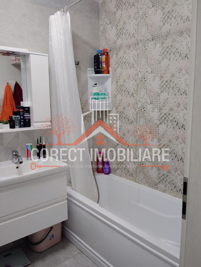 Apartament de vanzare 3 camere in zona Panoramic Residence - Poză 8