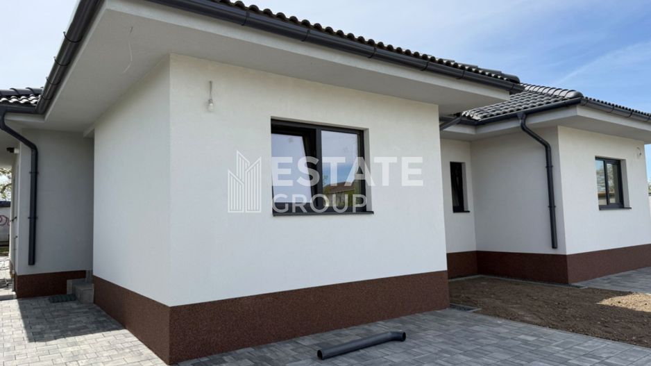 Duplex pe parter Mosnita Veche - Poză 2