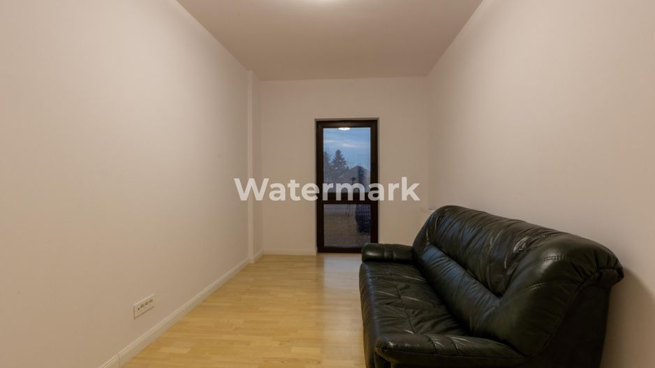 Apartament cu 4 camere de închiriat în zona Alexandru cel Bun - Poză 9