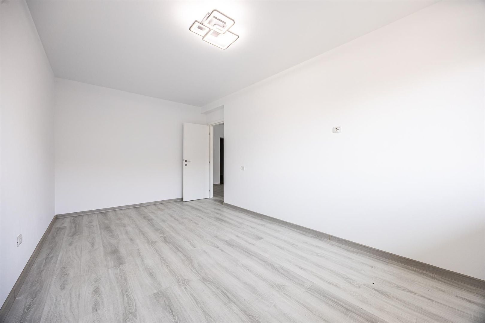 Apartament 2 cam | open space | Sanpetru Brasov - Poză 6