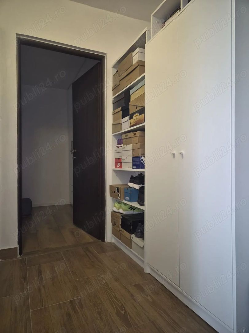 Apartament 3 camere Complex Studentesc cu centrala - Poză 2