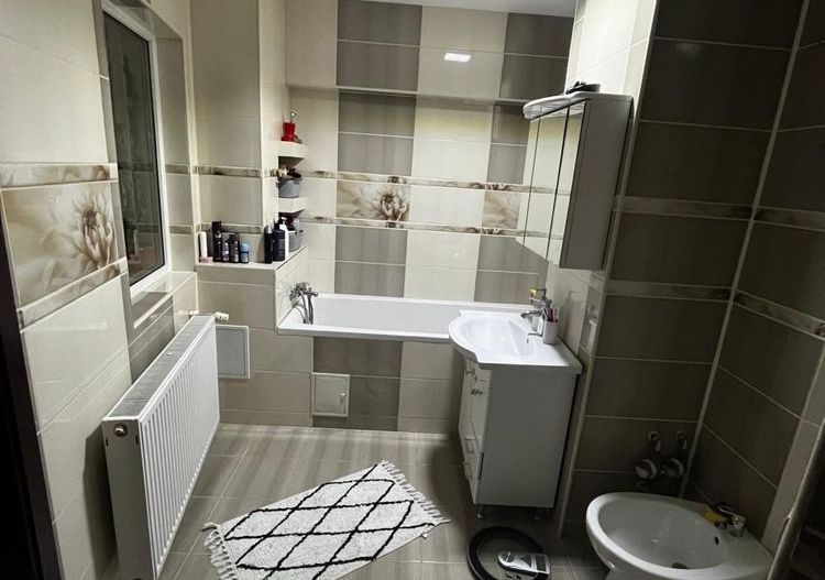 Vand apartament 4 camere - Poză 7