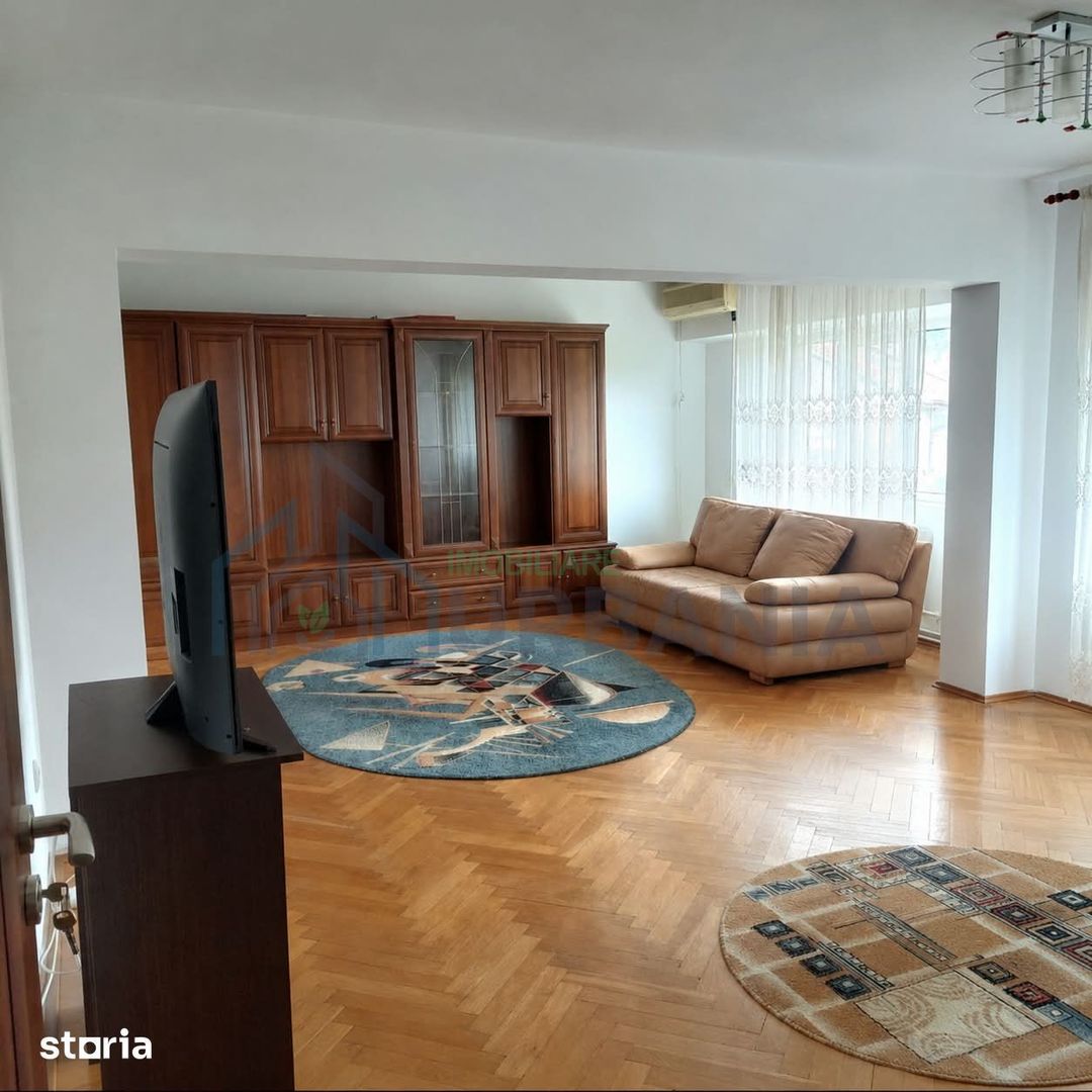 Apartament 4 camere -  semidecomandat  recompartimentat Zona Frumoasa - Poză 2