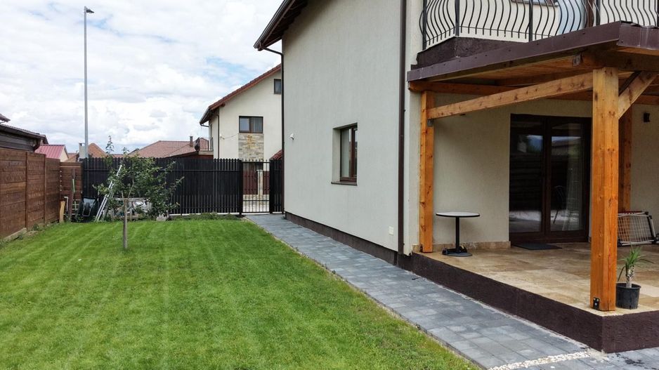 Casă single de vânzare - Cartier Izvor - Poză 4
