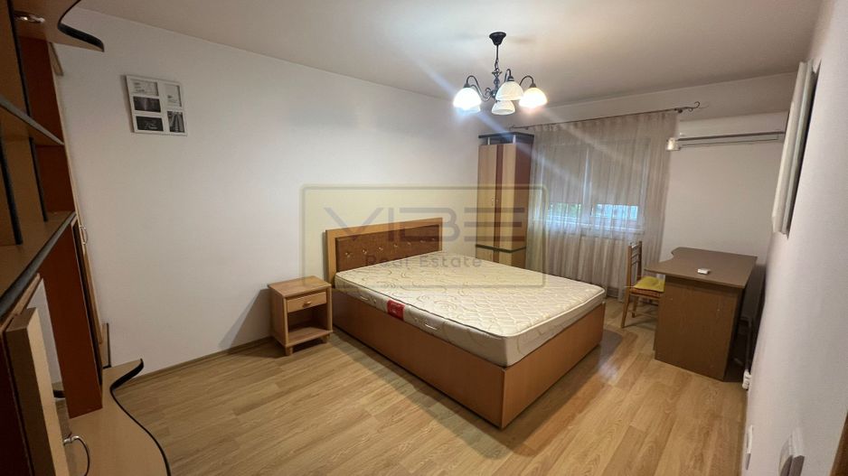 Apartament 3 camere decomandat  Pacurari - 10 min Copou - Poză 1