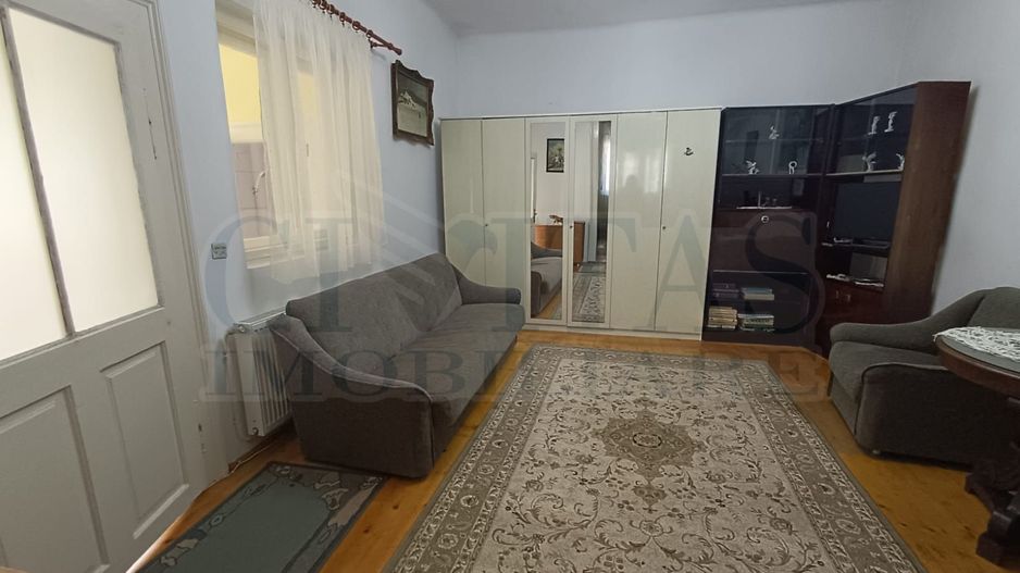 Apartament la casa, zona deosebita, 60 mp, semidecomandat. - Poză 2
