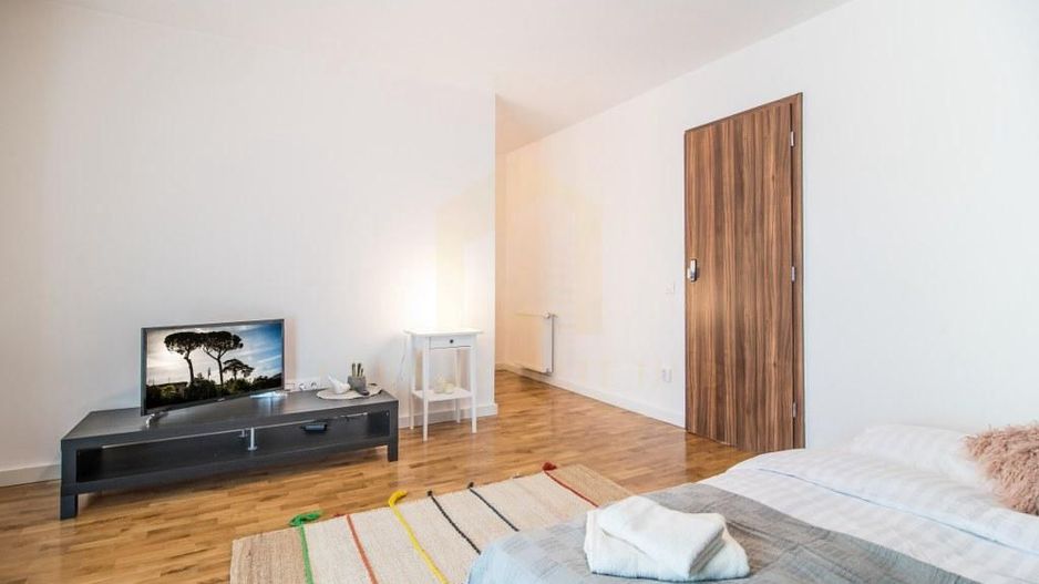 Vanzare Duplex, 214 mp, teren 300 mp, Europa - Poză 4