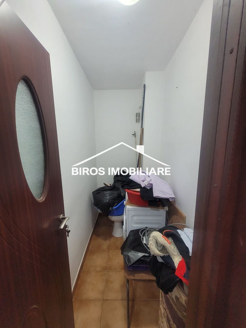 3 camere decomandate, 2/4, CT Rovine - Poză 6