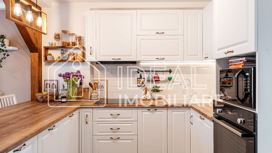 Casa Triplex cu 3 camere, Mobilat-Utilat, in Selimbar - Poză 7