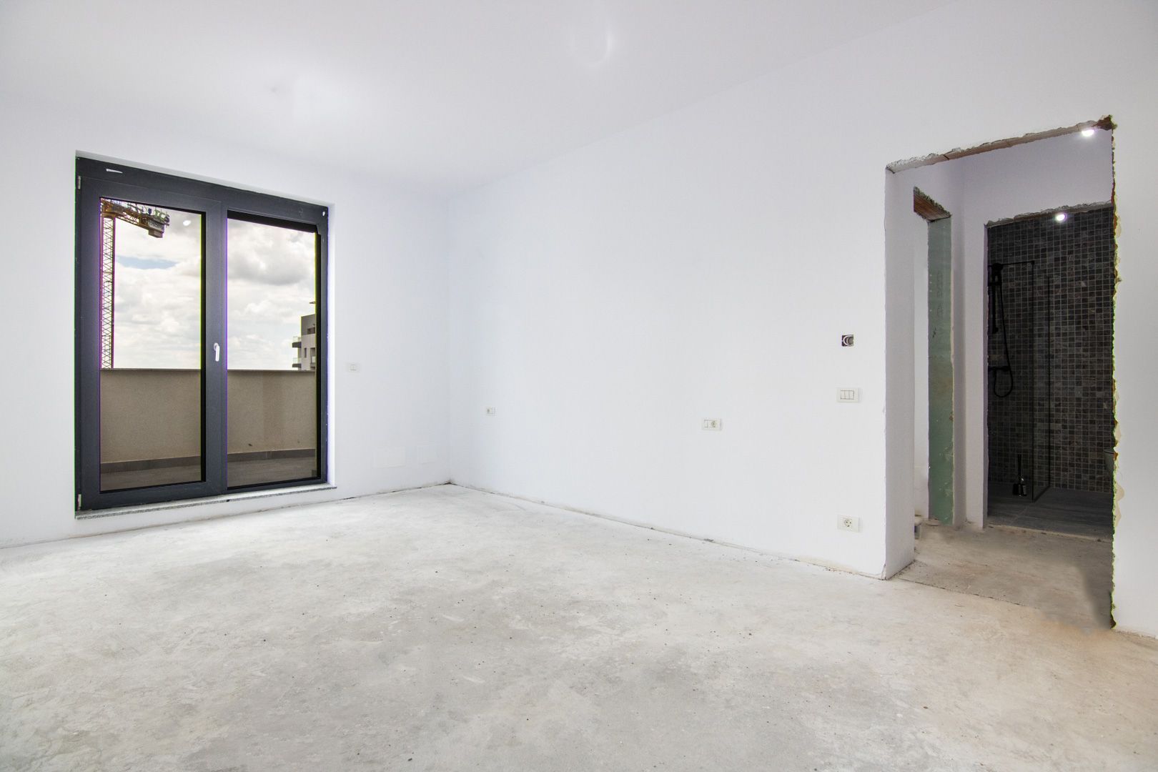 PENTHOUSE-DEOSEBIT, 4 CAMERE, 3 DORMITOARE, 3 BAI, 321mp utili, BLOC FINALIZAT - Poză 4