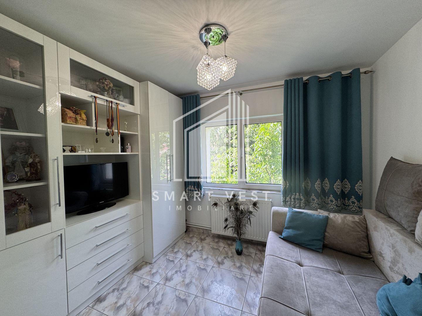 Apartament 4 camere | Etajul 3 | Zona Micro 16 - Poză 4