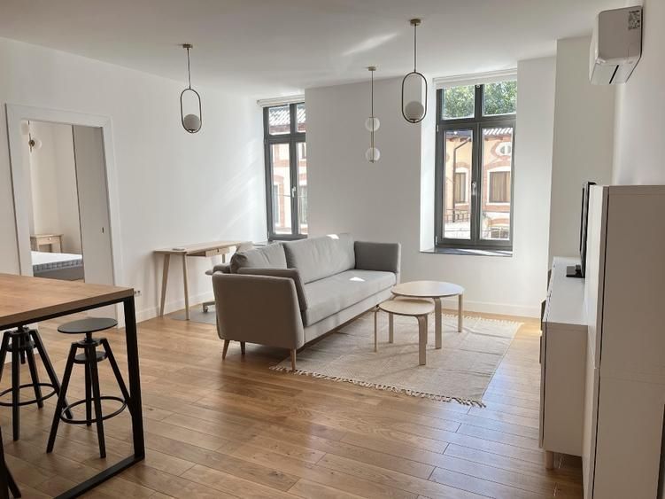 Apartament spatios 2 camere Carmen Sylva Residence cu loc de parcare - Poză 1