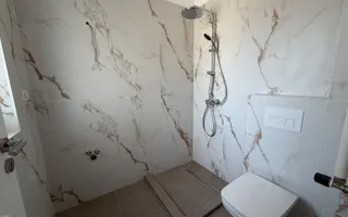 Compartimentare ideala. Finisaje superioare. Toate utilitatile - Poză 19