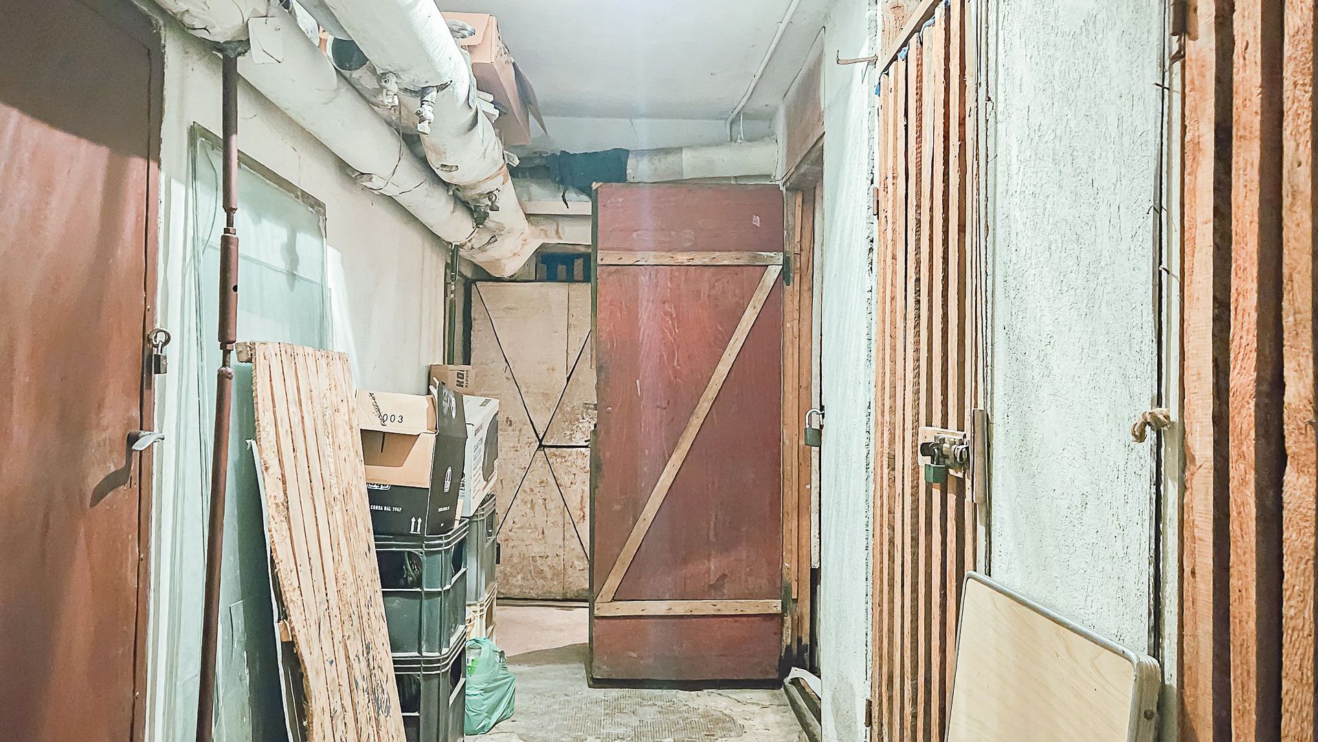 Centru Civic,  apartament spatios, cu pivniță,  garaj si priveliste frumoasă - Poză 18