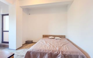 Garsonieră modernă 30 mp, Str. Cooperativei, cu balcon și parcare - Poză 5